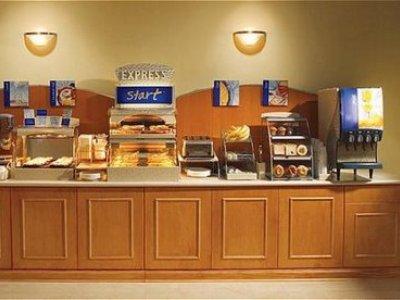 Hotel Express & By Ihg